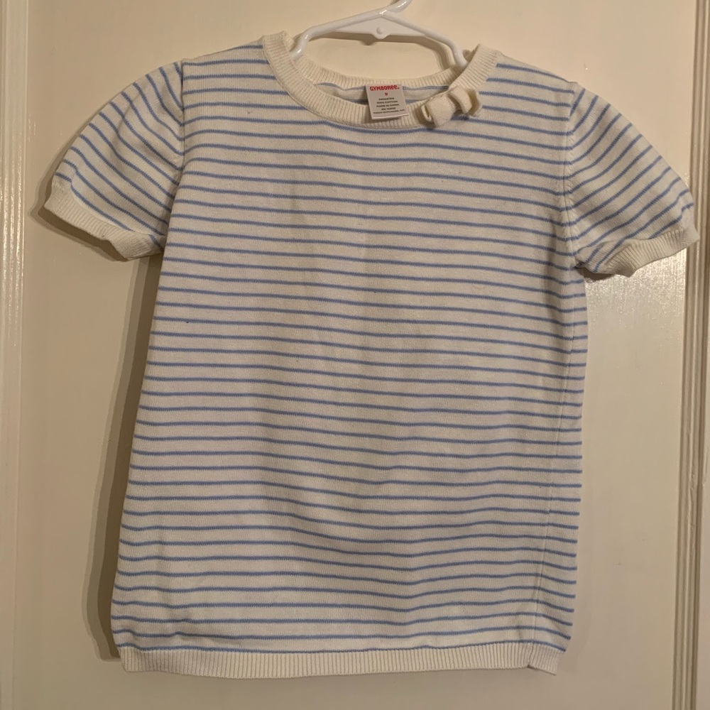Children’s sort sleeve sweater